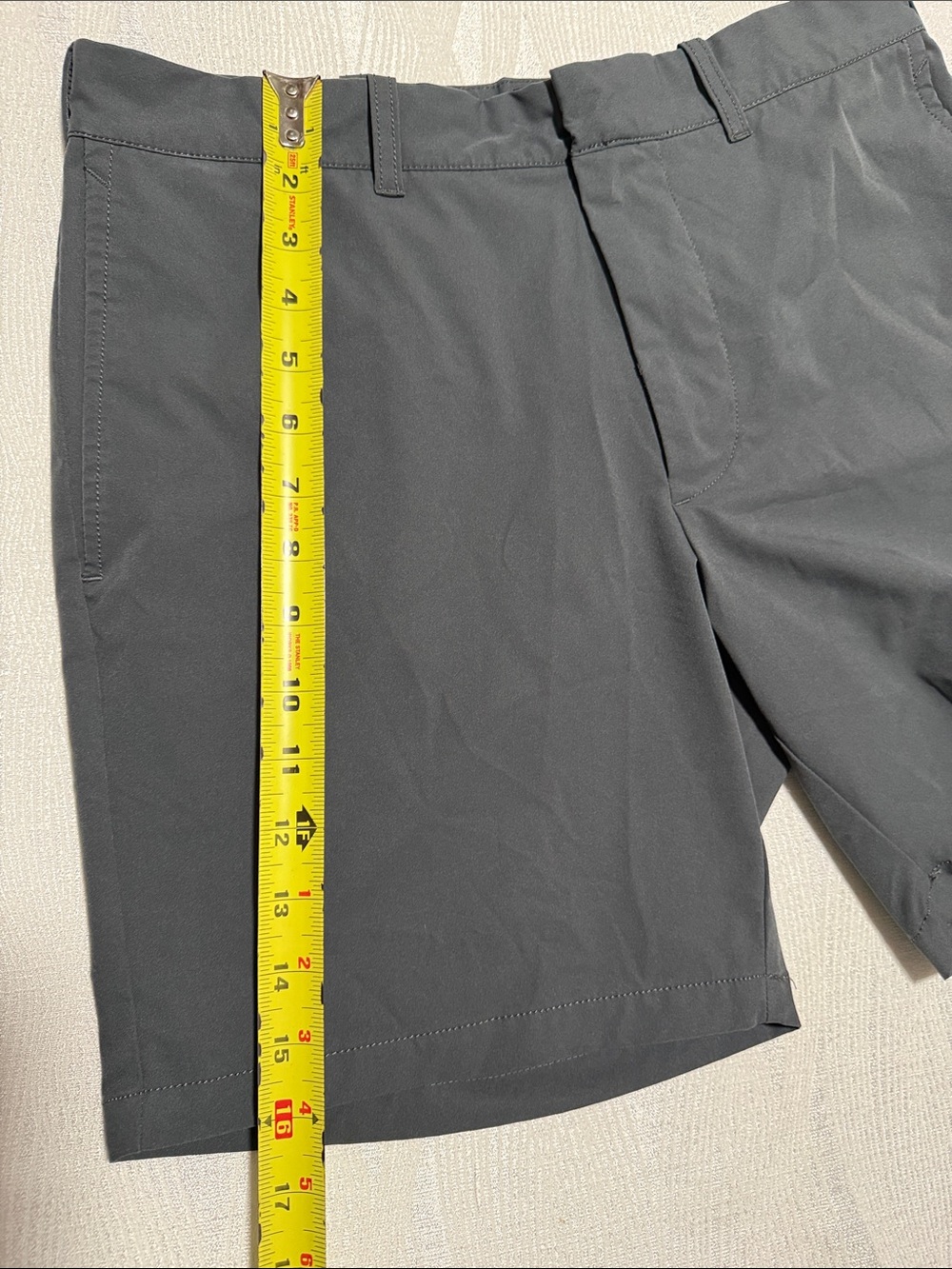 J.CREW Men's Gray Performance Shorts size 31 - Picture 3 of 12